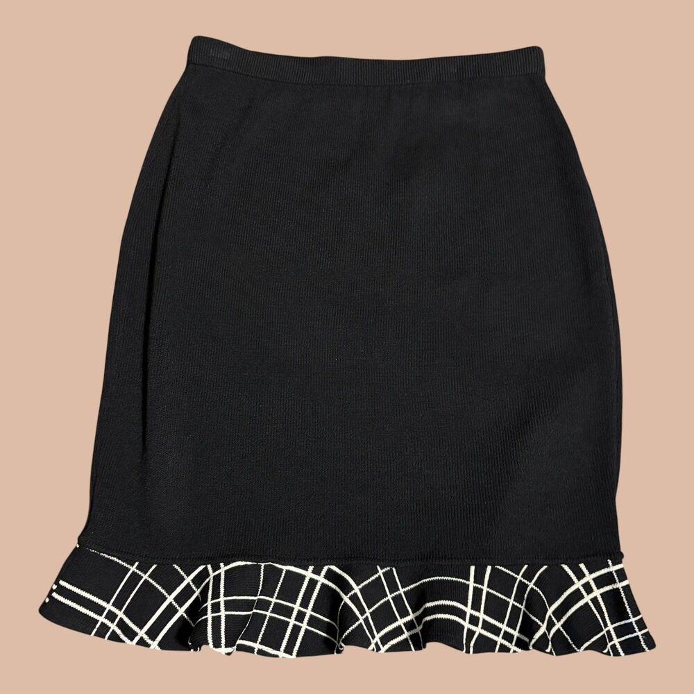 St. John Pencil Skirt Womens Size 12 Black Santana Knit Ruffle Hem Printed